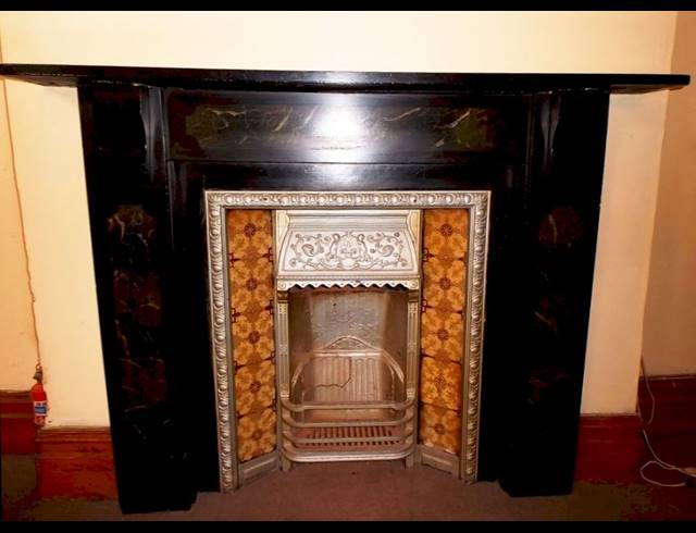 4 bed property to rent in WOODSTOCK